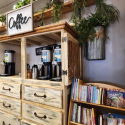 Harvest Kitchen & Bakery - Cozy Coffee Bar (with Sweet N Low)!