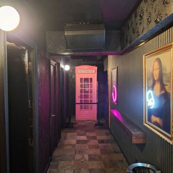 Galeria - Dance Clubs Near Me - Chicago, Illinois