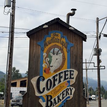Mountain Goat Coffee - Outside - Coffee & Tea Near Me - Packwood, Washington