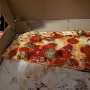Finelli New York Pizzeria - Regular large cheese with meatball and pepperoni - Pizza Near Me - Ellsworth, Maine Finelli New York Pizzeria - Regular large cheese with meatball and pepperoni - Pizza Near Me - Ellsworth, Maine