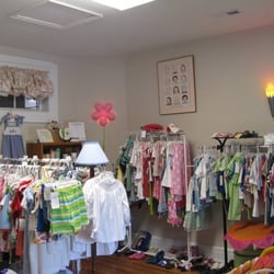 Elephants and Giraffes Children's Boutique - Courtesy of http://www.elephantsandgiraffes.com