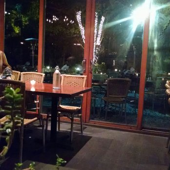 Wahoo! Grill - Interior with the view of the patio - Seafood Near Me - Decatur, Georgia