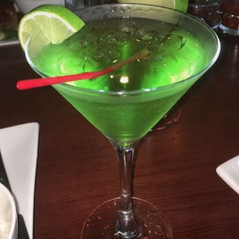 Lemongrass Brooklyn - Apple martini, tastes like a jollyrancher - Thai Near Me - Brooklyn, New York