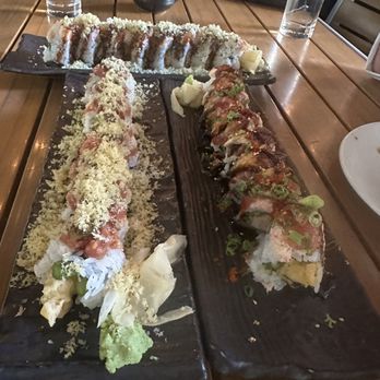 Ozumo - Dragon Crunch Roll, Ozumo 2.0 - Izakaya Near Me - San Jose, California Ozumo - Dragon Crunch Roll, Ozumo 2.0 - Izakaya Near Me - San Jose, California