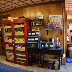 Lighthouse Cigars & Gifts