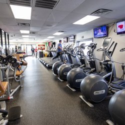 Downtown Fitness On West Lindsey