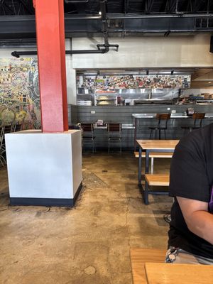 Lazy Moon Pizza by null