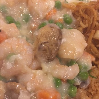 Tasty Eggroll - Old mushrooms, you can tell by the discoloration. Also pictured, runny eggs in the "lobster sauce" - Chinese Near Me - Plano, Texas Tasty Eggroll - Old mushrooms, you can tell by the discoloration. Also pictured, runny eggs in the "lobster sauce" - Chinese Near Me - Plano, Texas