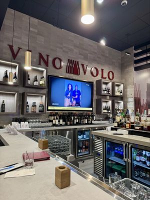 Vino Volo by null