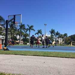 Port of Miami Park - Basketball Court