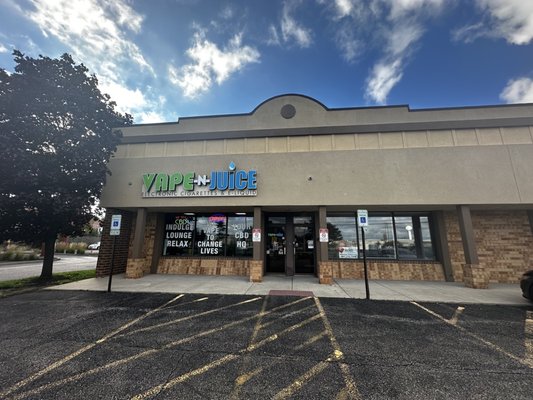 elfbar nachfüll pod läuft aus Australia accused of 'double standards' after refusing vape shop  compensation main image 0