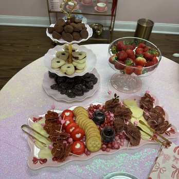 Alma Mia - Complimentary snacks and drinks during the event - Venues & Event Spaces Near Me - Grand Rapids, Michigan Alma Mia - Complimentary snacks and drinks during the event - Venues & Event Spaces Near Me - Grand Rapids, Michigan