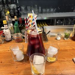 Taberna El Sur de Huertas - Tinto de verano pitcher