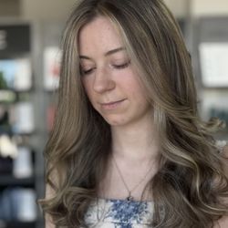T & Company Salon - Bronde balayage specialists