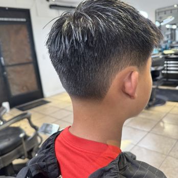 Justin's Barber Shop - Low Taper - Barbers Near Me - Tustin, California Justin's Barber Shop - Low Taper - Barbers Near Me - Tustin, California