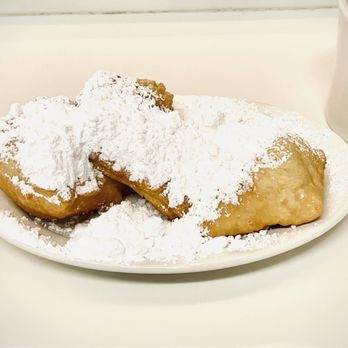 Coffee Call - Beignets. - Cafes Near Me - Baton Rouge, Louisiana