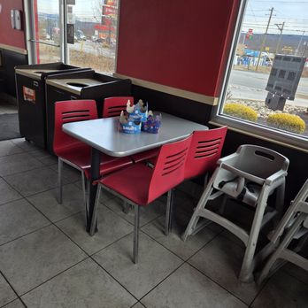 Burger King - Burgers Near Me - Pittston, Pennsylvania