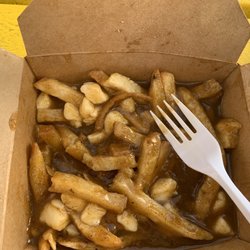 Frankie's Fried Chicken - Poutine