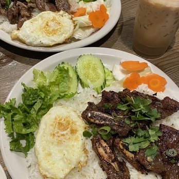 Cafe Uyen - (Top) Grilled pork rice platter, (Bottom) Korean short rib rice platter - Juice Bars & Smoothies Near Me - Yukon, Oklahoma