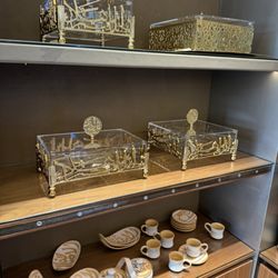Al Hamawi - Gold accented candy dishes