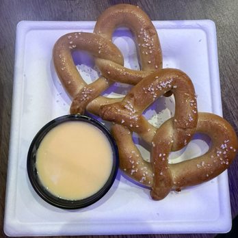 Popfancy Dessert Bar - Pretzel delights - Desserts Near Me - Houston, Texas Popfancy Dessert Bar - Pretzel delights - Desserts Near Me - Houston, Texas
