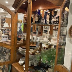 She Is Hope Realty - Collectibles