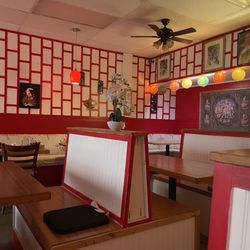 Thai Basil - Dining room