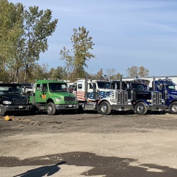A & A Towing Services - Towing Near Me - Weldon Spring, Missouri