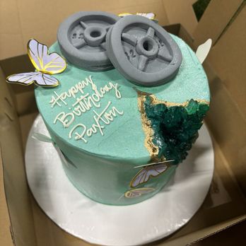 Sugar Shaker Bakery - Desserts Near Me - Austin, Texas Sugar Shaker Bakery - Desserts Near Me - Austin, Texas