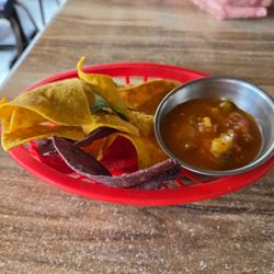 El Rey del Taco - Salsa/Chips