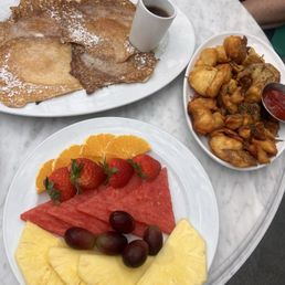 SWEDISH PANCAKES 18 Impossibly Thin, Butter, Vermont Maple Syrup CRISPY ROSEMARY POTATOES 10 FRESH FRUIT PLATE 10 RH BELLINI 18 SWEDISH PANCAKES 18 Impossibly Thin, Butter, Vermont Maple Syrup CRISPY ROSEMARY POTATOES 10 FRESH FRUIT PLATE 10 RH BELLINI 18