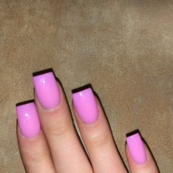 NailSHOW - Pink Powder Dip Acrylic Nails by Holly - Nail Salons Near Me - Overland Park, Kansas