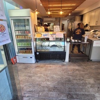 Sato Seafood - Front of store upon entering - Poke Near Me - Honolulu, Hawaii