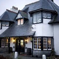 The Broadstraik Inn