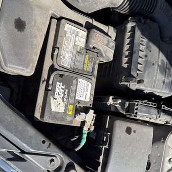 Take 5 Oil Change - Oil on the battery, fuse box, and air snorkel. How??? - Oil Change Stations Near Me - Garland, Texas
