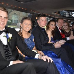 Able Limousine - 12 Teens all fit in this stretch limo.