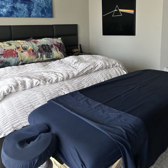 Desert Bodywork - Relax in your room, no travel, no stress. - Massage Therapy Near Me Desert Bodywork - Relax in your room, no travel, no stress. - Massage Therapy Near Me