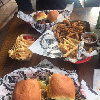 Harry's on the Hill - Burgers Near Me - Providence, Rhode Island