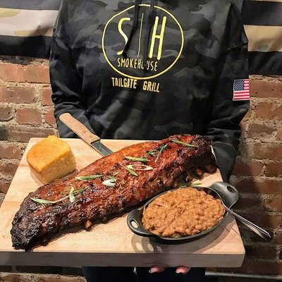 SmokeHouse Tailgate Grill - Somers by null