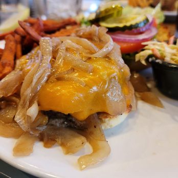 59 Almshouse - Guinness burger - New American Near Me - Richboro, Pennsylvania 59 Almshouse - Guinness burger - New American Near Me - Richboro, Pennsylvania