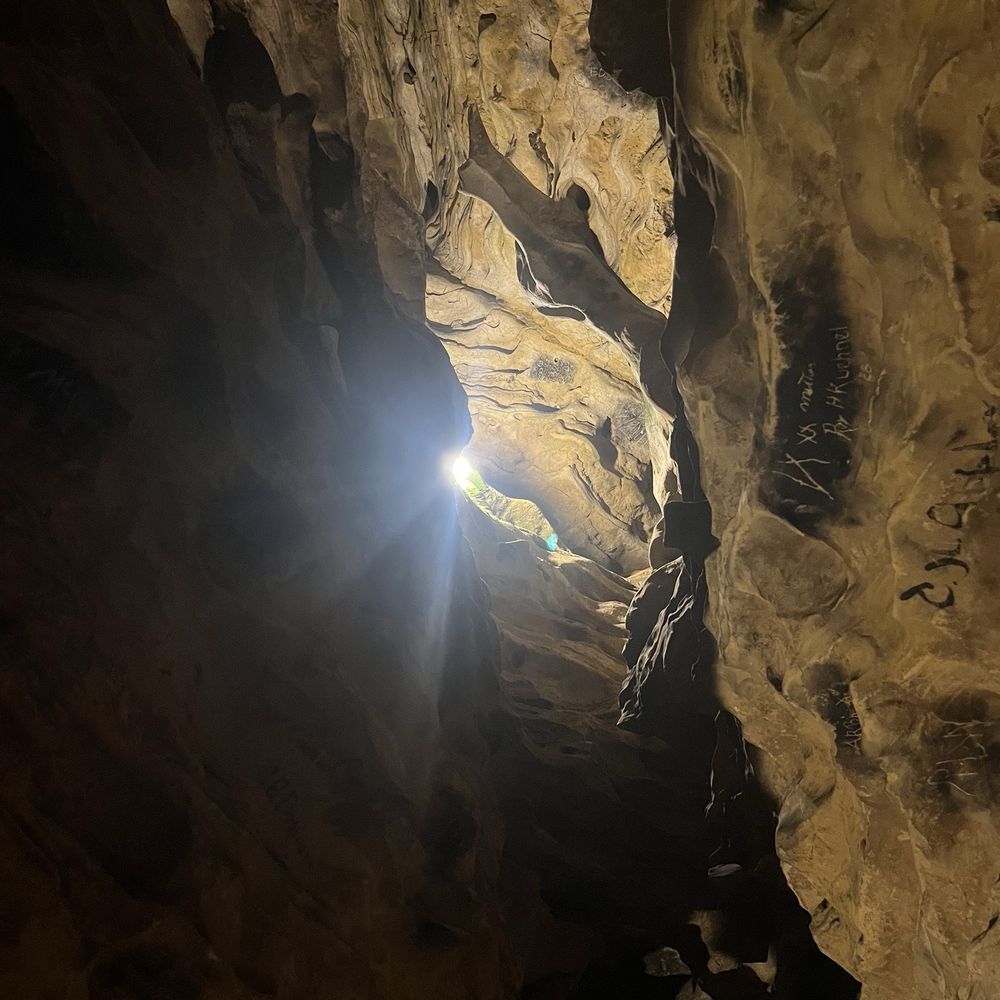 Mark Twain Cave - Inside cave - Landmarks & Historical Buildings Near Me - Hannibal, Missouri Mark Twain Cave - Inside cave - Landmarks & Historical Buildings Near Me - Hannibal, Missouri