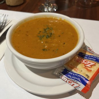 Restaurant Shiraz - Lentil Soup - Persian/Iranian Near Me - Quebec City, Quebec