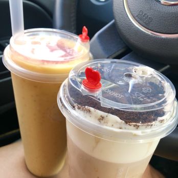 Hi Tea - Mango Sabo with Pomelo on the right - 10/10 Oreo Cheesecake on the left - 9/10 - Bubble Tea Near Me - Syracuse, New York