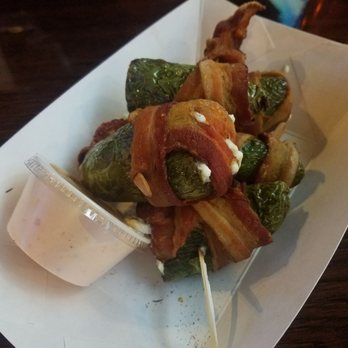 Trolley Wing Company - Jumbo jalapeno poppers....super massive usually comes with four and I got five. SCORE! - Chicken Wings Near Me - Midvale, Utah Trolley Wing Company - Jumbo jalapeno poppers....super massive usually comes with four and I got five. SCORE! - Chicken Wings Near Me - Midvale, Utah