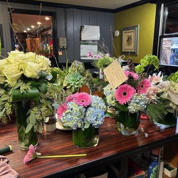 Cadden Florist - Nurseries & Gardening Near Me - Scranton, Pennsylvania Cadden Florist - Nurseries & Gardening Near Me - Scranton, Pennsylvania
