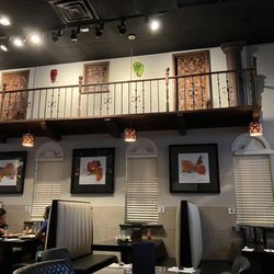 Papitos - Cute decor inside