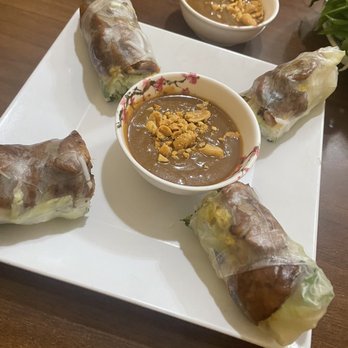 Com Mai Vietnamese Cuisine - Thit nuong cuon-grilled pork spring rolls - Vietnamese Near Me - Lawrenceville, Georgia
