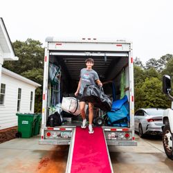 Highway Men Moving