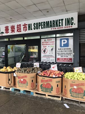 HL Supermarket by null