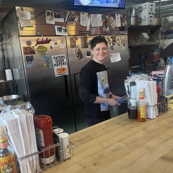 Lachele’s Fine Foods - Friendly Wait Staff - Burgers Near Me - Des Moines, Iowa Lachele’s Fine Foods - Friendly Wait Staff - Burgers Near Me - Des Moines, Iowa